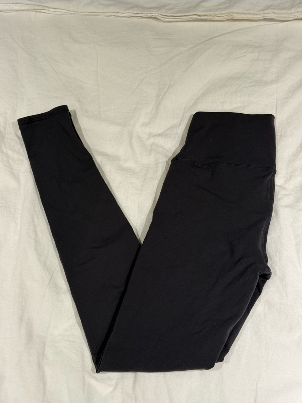 Alo Yoga Anthracite Workout Set - Picture 6 of 7